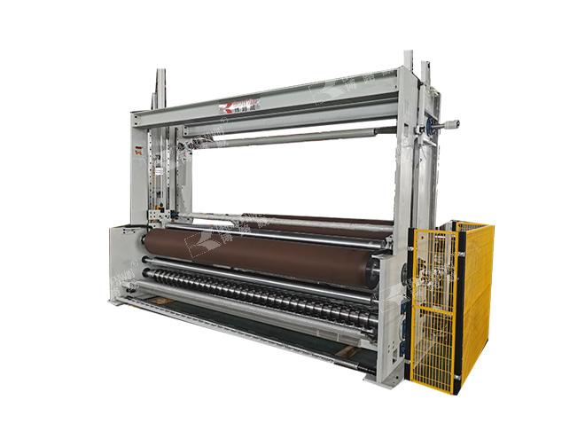 高速分切復(fù)卷機(jī) http://bfeng5.com/uploadfiles/211.149.255.8/webid1945/source_water/202203/164612609952.jpg