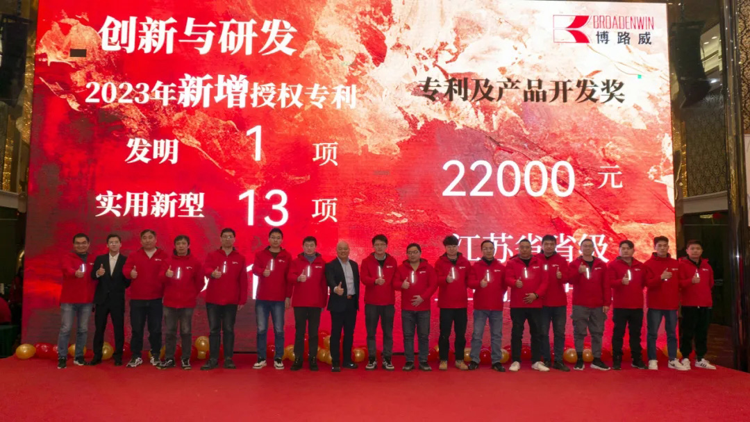 8271711417969130.jpg 5.jpg